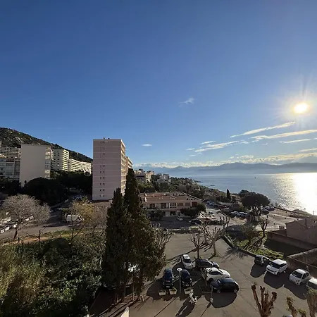 Avec Terrasse, Climatise A Ajaccio - Fr-1-61-649 * Ajaccio (Corsica)